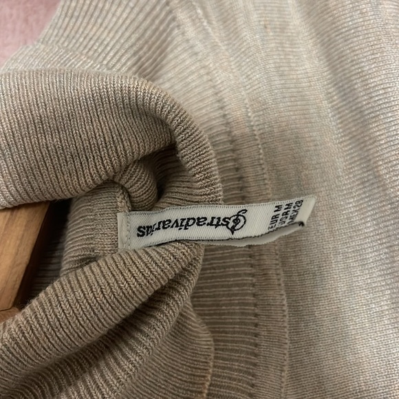 Stradivarius S size Blouse - Picture 5 of 5